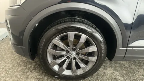 VOLKSWAGEN T-ROC 1.5 TSI EVO SE