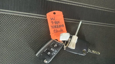 VOLKSWAGEN T-ROC 1.5 TSI EVO SE