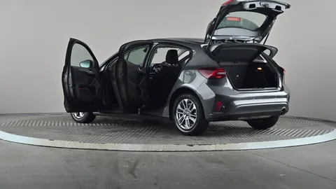 FORD FOCUS 1.0 EcoBoost Hybrid mHEV 155 Titanium