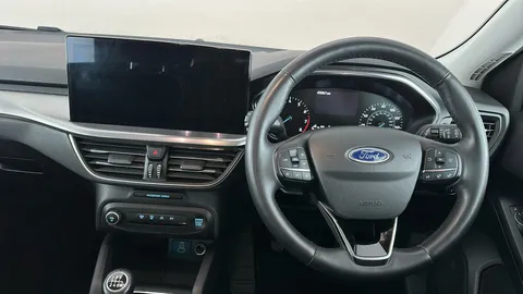 FORD FOCUS 1.0 EcoBoost Hybrid mHEV 155 Titanium