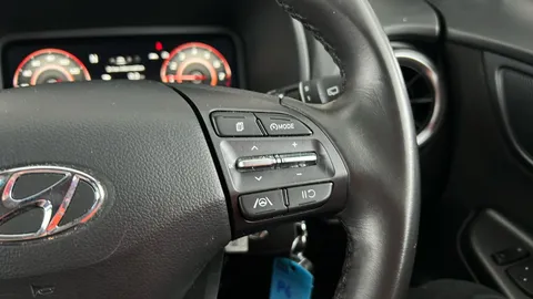 HYUNDAI KONA 1.0 TGDi 48V MHEV SE Connect