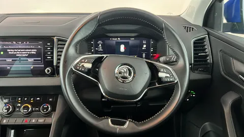 SKODA KAROQ 1.0 TSI SE Drive