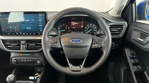 FORD FOCUS 1.0 EcoBoost Hybrid mHEV 155 Titanium