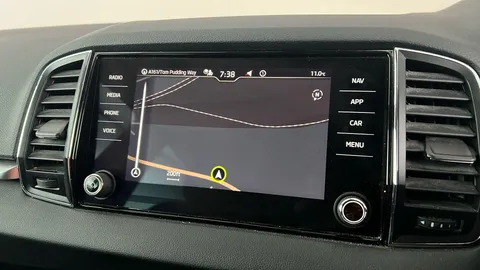 SKODA KAROQ 1.0 TSI SE Drive