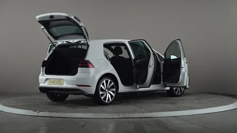 VOLKSWAGEN GOLF 1.4 TSI GTE Advance DSG
