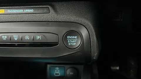 FORD FOCUS 1.0 EcoBoost Hybrid mHEV 155 Titanium