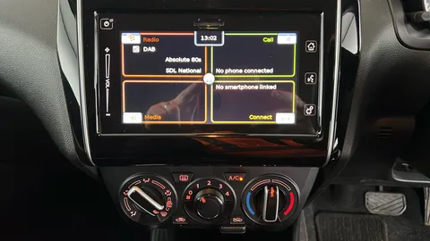 SUZUKI SWIFT 1.2 Dualjet 83 12V Hybrid SZ-T Auto