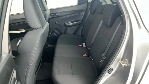 SUZUKI SWIFT 1.2 Dualjet 83 12V Hybrid SZ-T Auto