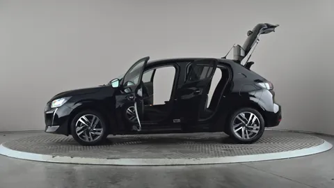 PEUGEOT 208 1.2 PureTech 100 Allure Premium + EAT8