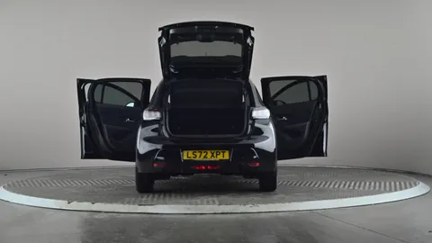 PEUGEOT 208 1.2 PureTech 100 Allure Premium + EAT8