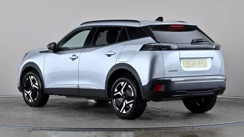 PEUGEOT 2008 1.2 PureTech Allure