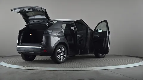 PEUGEOT 3008 1.5 BlueHDi Allure Premium