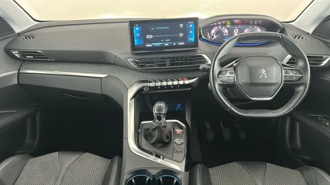 PEUGEOT 3008 1.5 BlueHDi Allure Premium