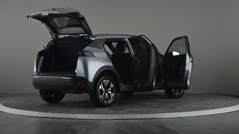 PEUGEOT 2008 1.2 PureTech Allure