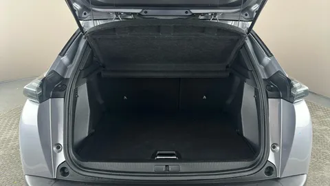 PEUGEOT 2008 1.2 PureTech Allure