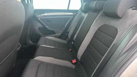 VOLKSWAGEN GOLF 1.5 TSI EVO 150 R-Line