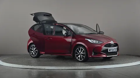 TOYOTA YARIS 1.5 Hybrid Dynamic CVT [Bi-tone]