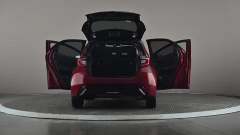 TOYOTA YARIS 1.5 Hybrid Dynamic CVT [Bi-tone]