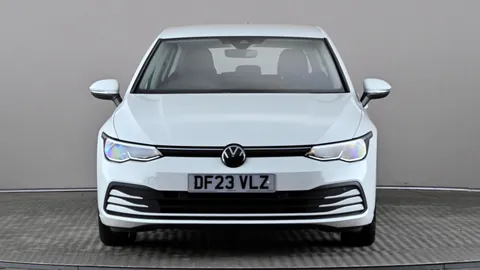 VOLKSWAGEN GOLF 1.5 TSI 150 Life