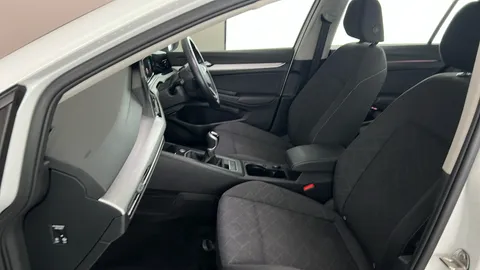 VOLKSWAGEN GOLF 1.5 TSI 150 Life