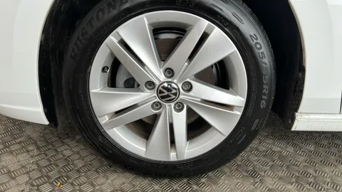 VOLKSWAGEN GOLF 1.5 TSI 150 Life