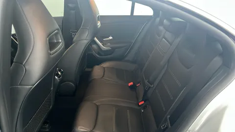 MERCEDES-BENZ CLA CLA 180 AMG Line Premium Tip Auto