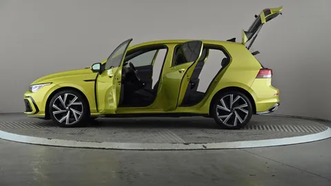 VOLKSWAGEN GOLF 1.5 eTSI 150 R-Line DSG