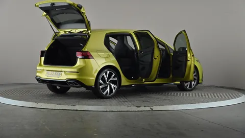 VOLKSWAGEN GOLF 1.5 eTSI 150 R-Line DSG