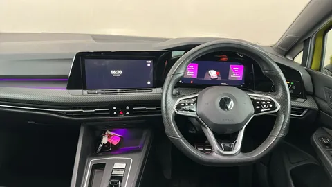 VOLKSWAGEN GOLF 1.5 eTSI 150 R-Line DSG