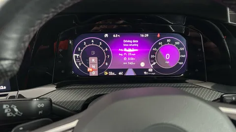 VOLKSWAGEN GOLF 1.5 eTSI 150 R-Line DSG