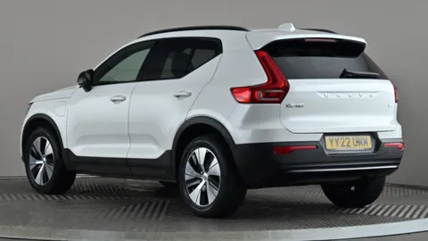 VOLVO XC40 1.5 T4 Recharge PHEV Plus Dark Auto