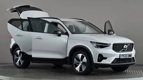 VOLVO XC40 1.5 T4 Recharge PHEV Plus Dark Auto