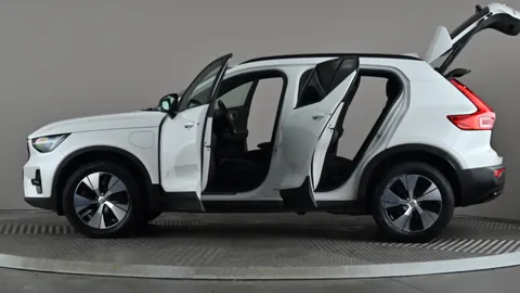 VOLVO XC40 1.5 T4 Recharge PHEV Plus Dark Auto