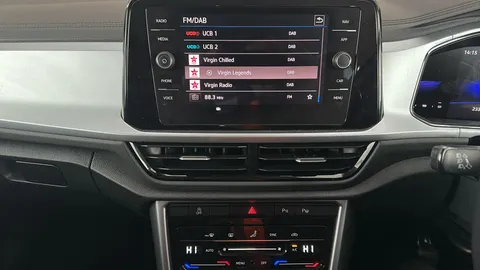 VOLKSWAGEN T-ROC 1.5 TSI Life