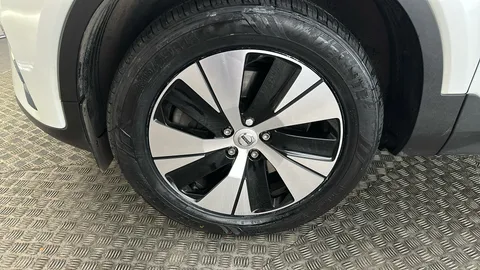 VOLVO XC40 1.5 T4 Recharge PHEV Plus Dark Auto