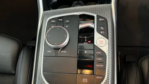 BMW 3 SERIES 330e M Sport Step Auto