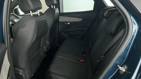 PEUGEOT 3008 1.2 Hybrid 136 GT e-DSC6