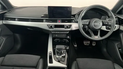 AUDI A4 35 TFSI S Line S Tronic