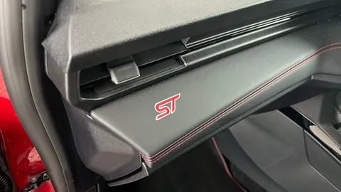 FORD PUMA 1.0 EcoBoost Hybrid mHEV ST DCT