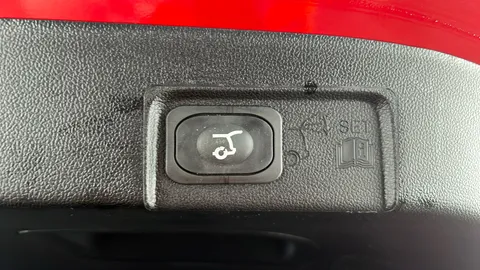 FORD PUMA 1.0 EcoBoost Hybrid mHEV ST DCT