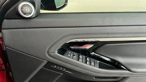 LAND ROVER RANGE ROVER EVOQUE 2.0 D200 R-Dynamic SE Auto