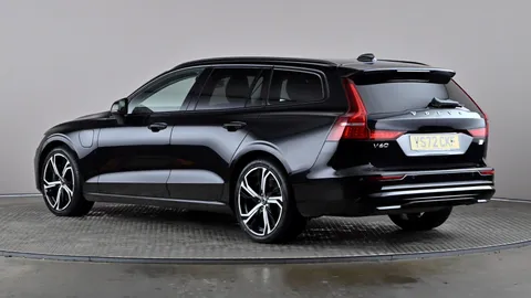 VOLVO V60 2.0 T6 [350] Recharge PHEV Plus Dark AWD Auto