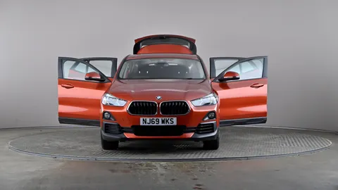 BMW X2 sDrive 18i SE