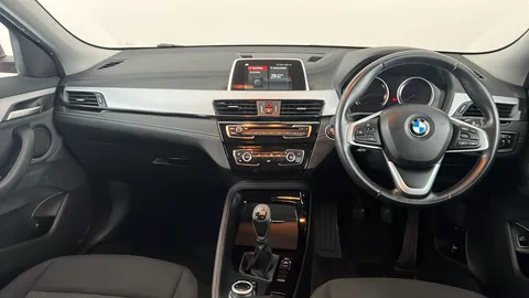 BMW X2 sDrive 18i SE