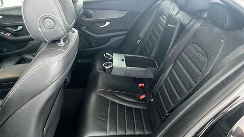 MERCEDES-BENZ C CLASS C220d AMG Line Edition 9G-Tronic