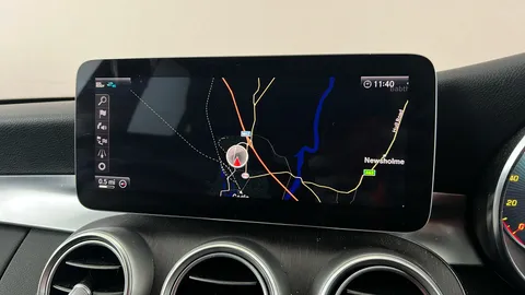 MERCEDES-BENZ C CLASS C220d AMG Line Edition 9G-Tronic