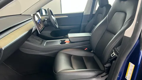 TESLA MODEL Y Long Range AWD Auto