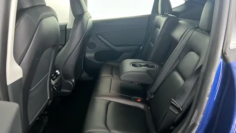 TESLA MODEL Y Long Range AWD Auto