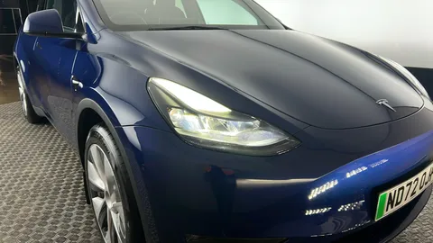 TESLA MODEL Y Long Range AWD Auto