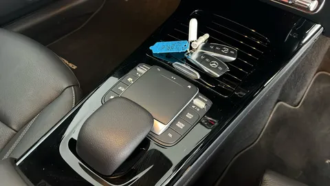 MERCEDES-BENZ CLA CLA 180 AMG Line Premium + Night Ed Tip Auto